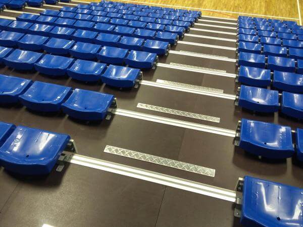 LED Warnbeleuchtung für Treppen